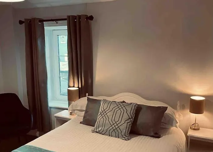 Beautiful House In Town