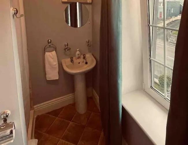 Beautiful House In Town